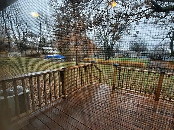 3rd image of 908 NE Sala Ln