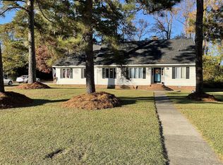 2904 Hodges Rd, Kinston, NC 28504