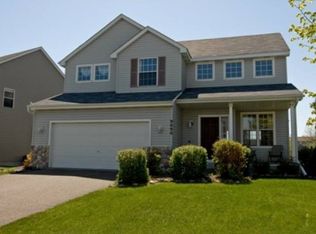 9090 Peony Ln N, Maple Grove, MN 55311