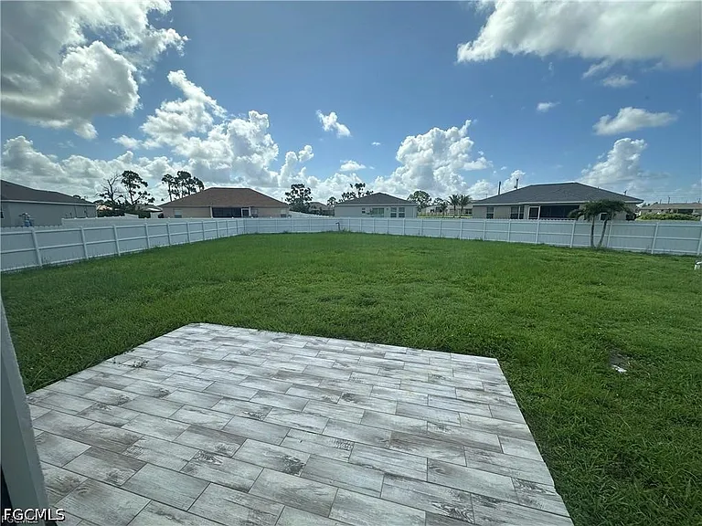 1518 NE 43rd Ln — Photo 20