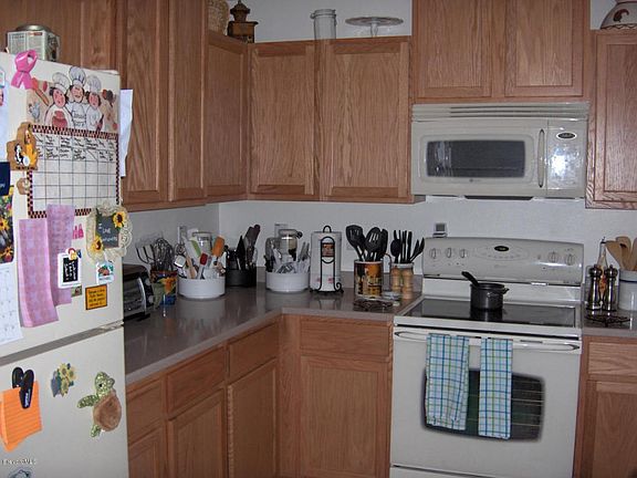 2nd image of 2396 Queens St SE #0