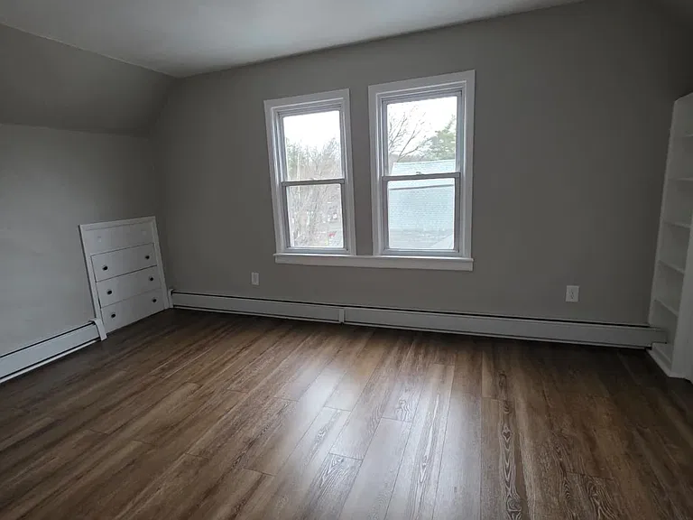 41 Osborn Ave #2A — Photo 2