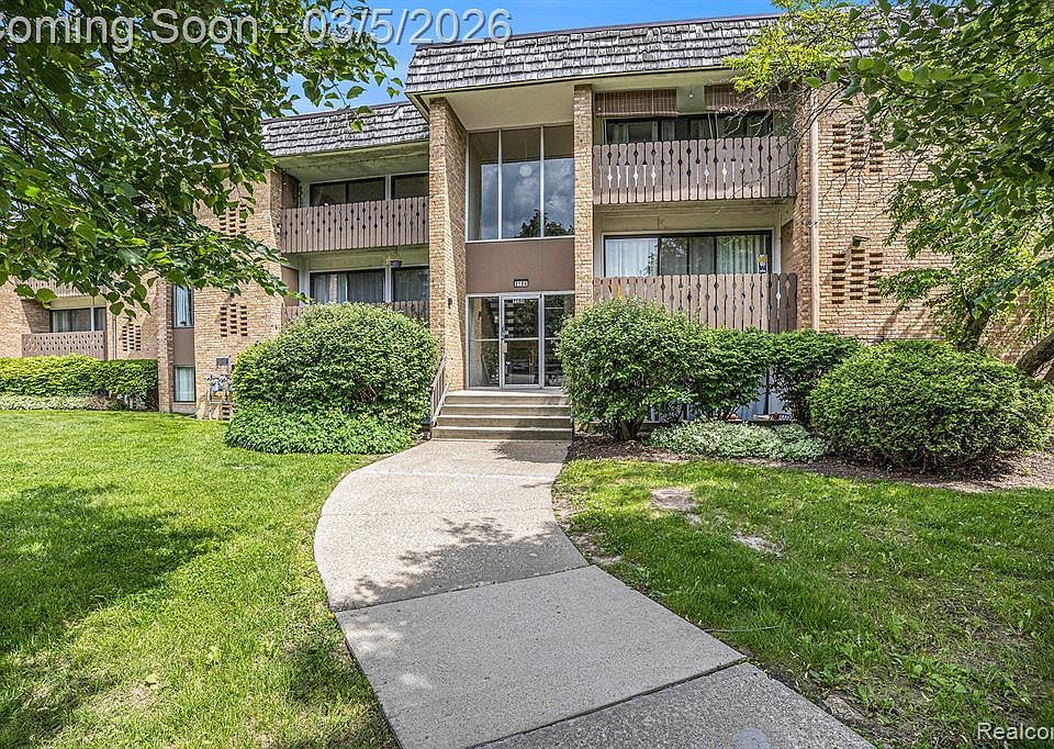 1st image of 2104 Pauline Blvd APT 305