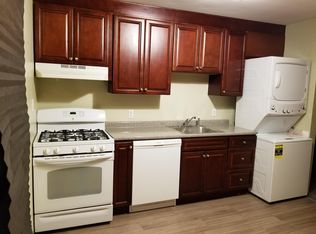 43 Fairview Dr APT 2, Danbury, CT 06810