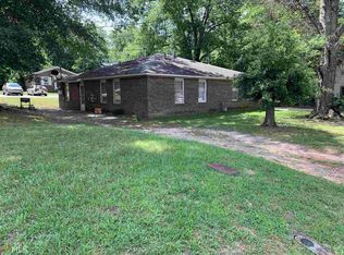 706 Summit St SE, Gainesville, GA 30501