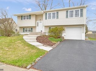 6 Normandy Rd, Flanders, NJ 07836
