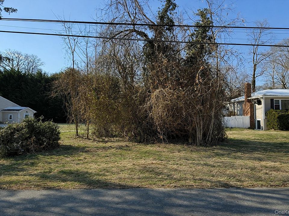 1st image of 26 Westbury Drive