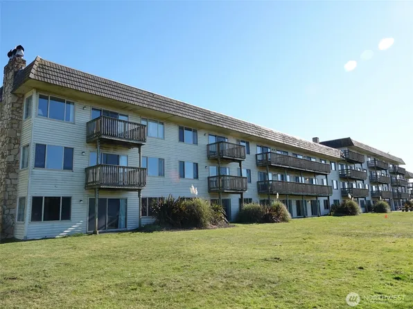 615 Ocean Shores Boulevard NW #317, Ocean Shores, WA 98569