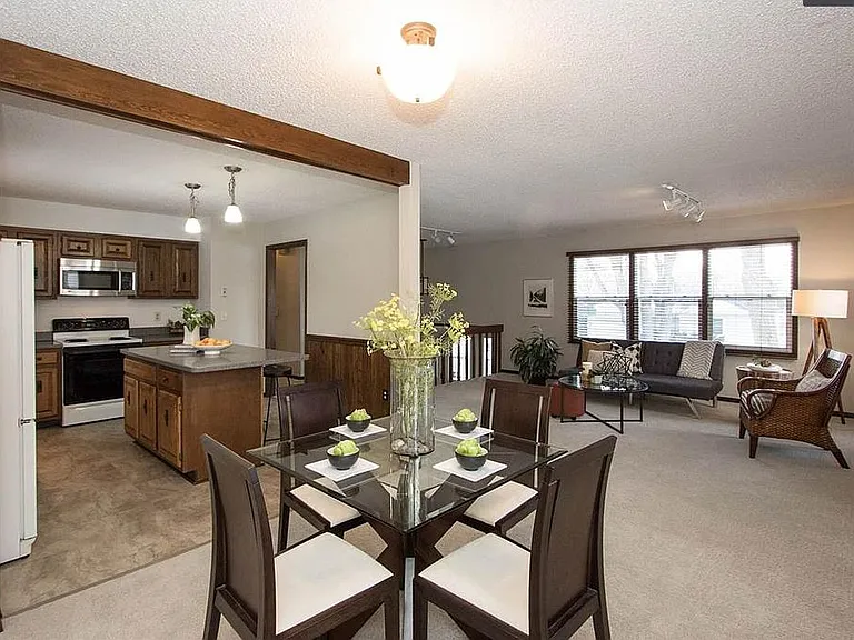 21 Highland Dr — Photo 5