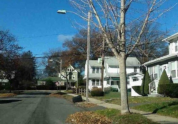 2nd image of 31 Madison Ave