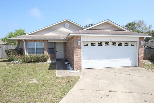 386 Mizzen Ln Photo 1
