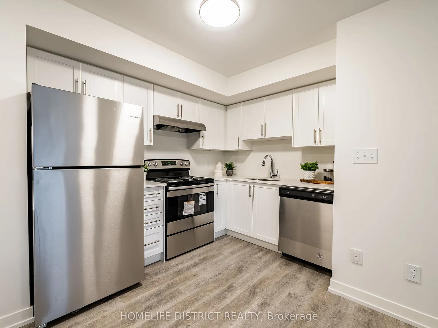 2 bed, $2,495 — Photo 2