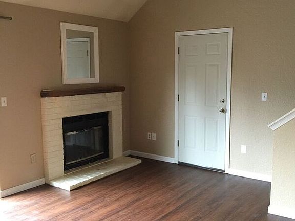2nd image of 12306 SE 221st St