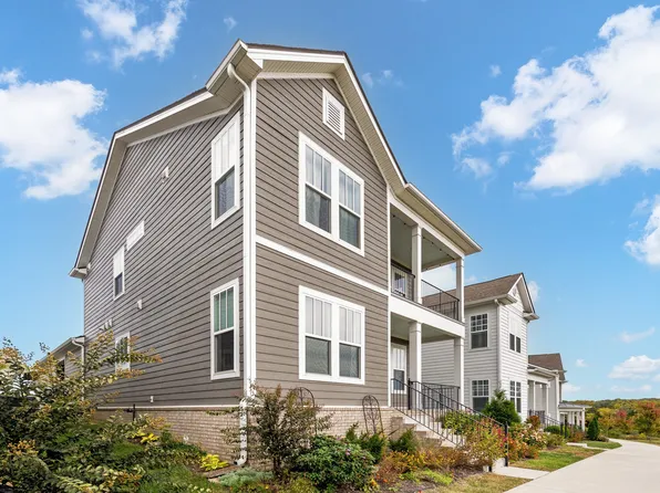 1006 Stoneleigh Ln, Nolensville, TN 37135