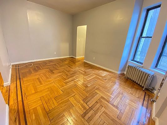 3rd image of 969 Carroll St APT B1
