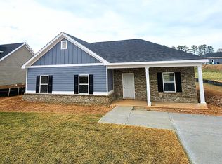 133 Charlotte Dr, Statham, GA 30666