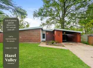 8318 Sagewood Ln, Hazelwood, MO 63042