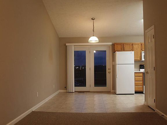 3rd image of 503 Platt Dr