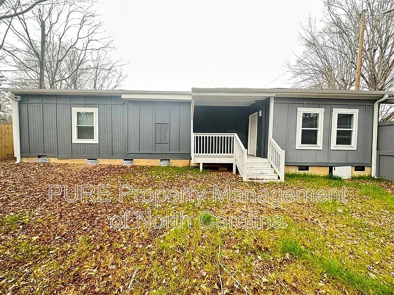 3345 E Ridge Rd — Photo 39