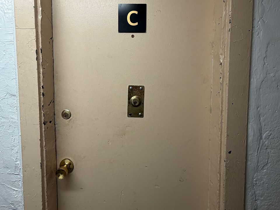 1st image of 1155 Commonwealth Ave #C