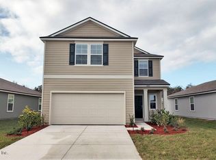 2230 Falling Star Ln, Green Cove Springs, FL 32043