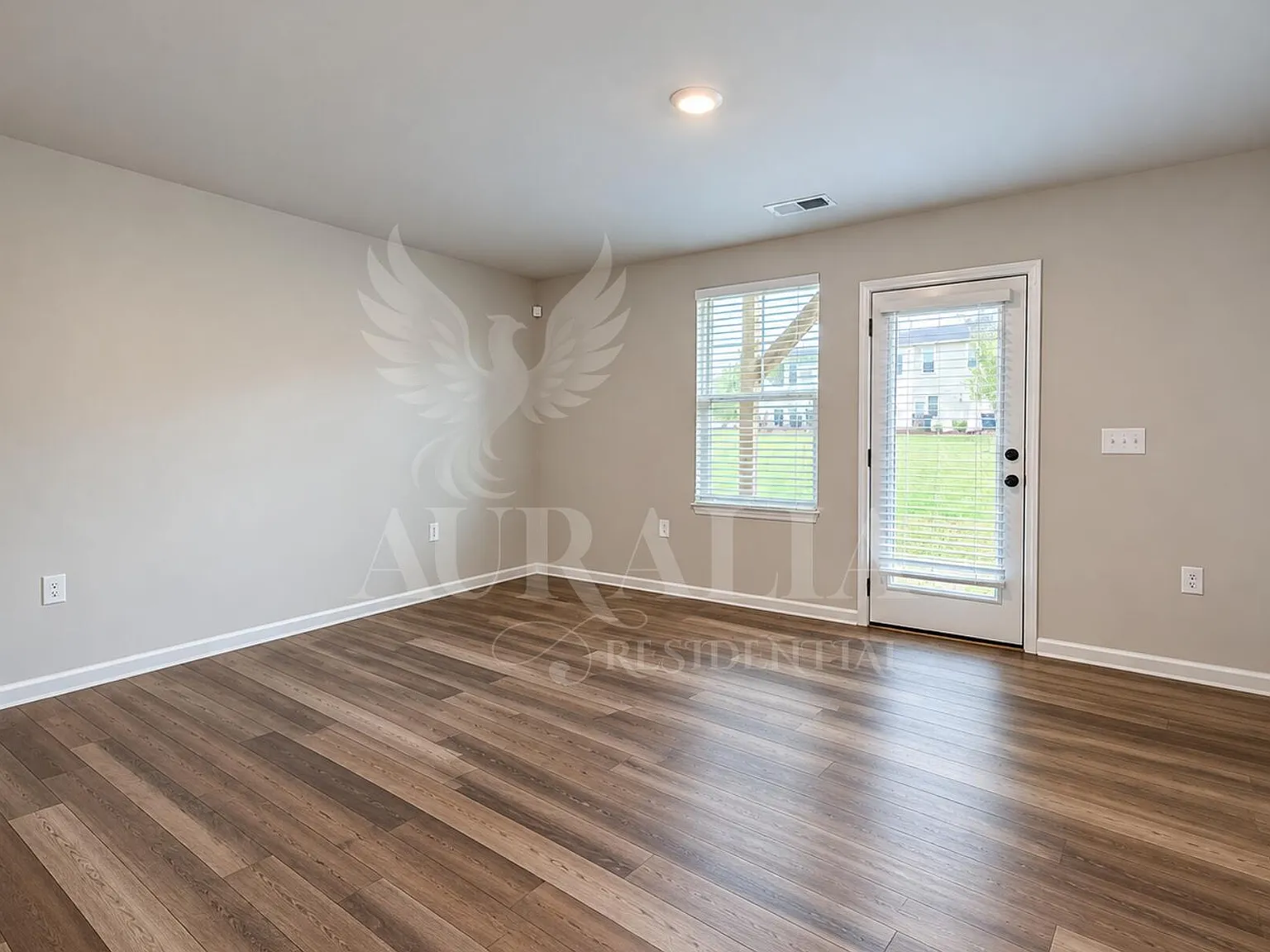 3 bed, 3.5 bath, 1850 sqft, $2,100 — Photo 4