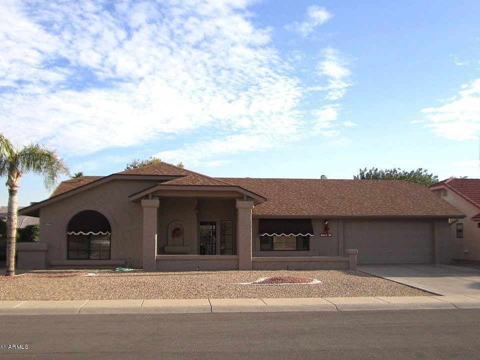 1st image of 13927 W Oak Glen Dr