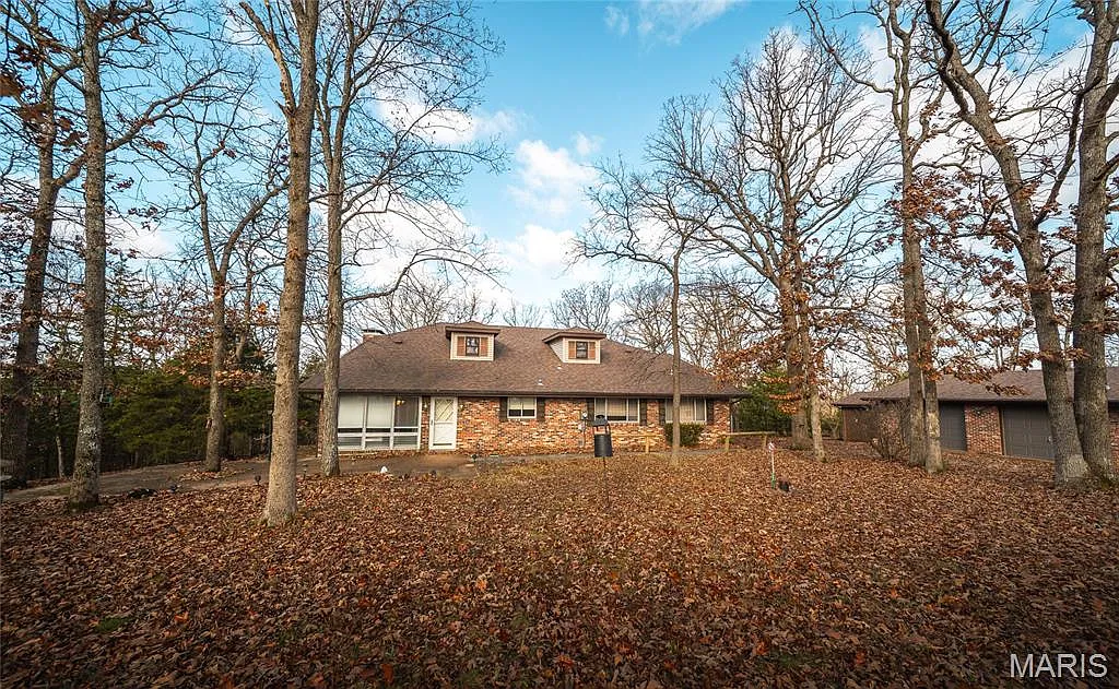 1673 Highway T photo 1
