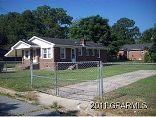 4th image of 1708 S Pitt St