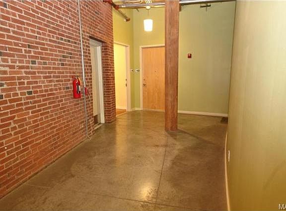5th image of 721 N 17th St APT 201