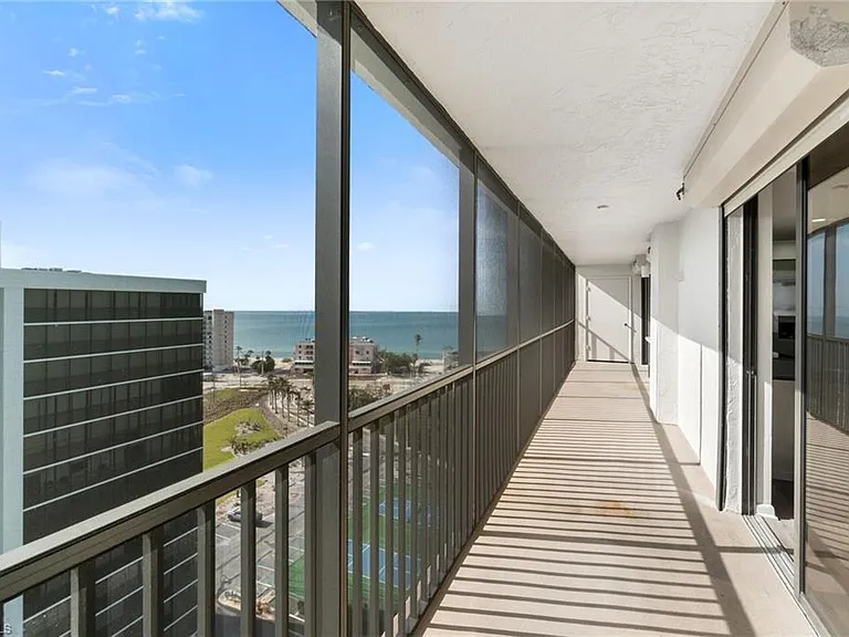 26225 Hickory Blvd #PHB — Photo 32