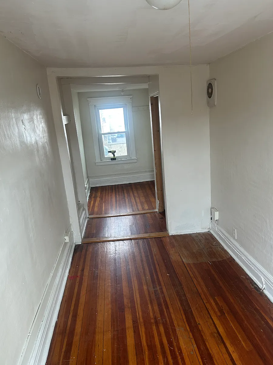 Building Photo - 120 Bradford St #2