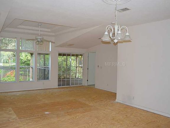 2nd image of 37851 Dolly Dr