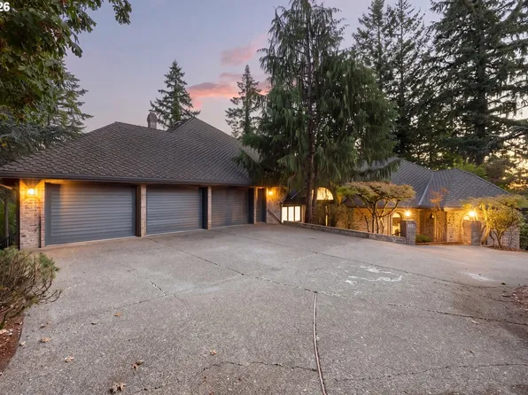 18520 Delenka Ln, Lake Oswego, OR 97034