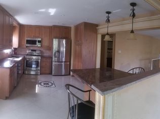 80 Fraser St #1, Staten Island, NY 10314