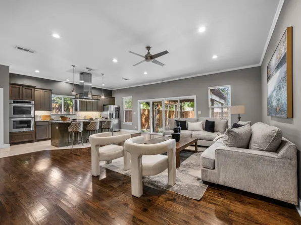 1516 S Oak Cliff Blvd, Dallas, TX 75208