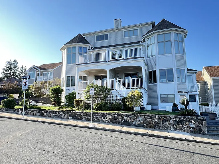 170 Cliff Ave — Photo 10