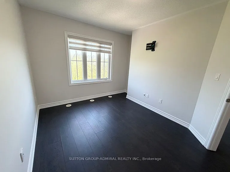 199 Pine Grove Rd #320 — Photo 7