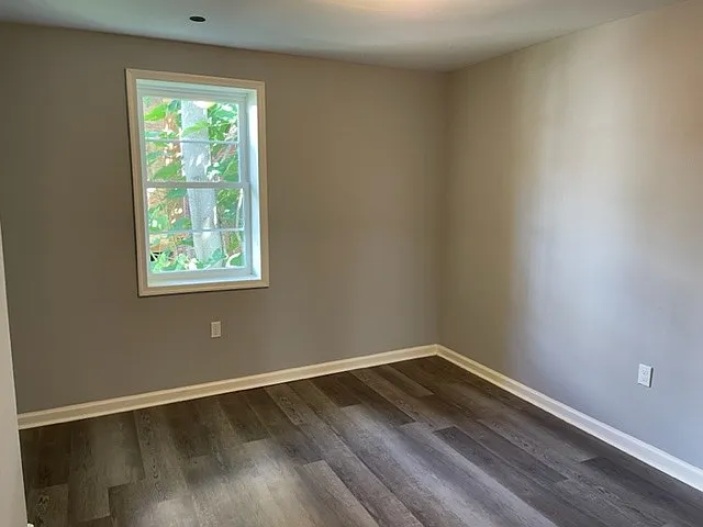 2115 N Percy St — Photo 5