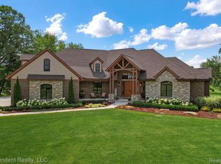 74253 Dequindre Rd, Leonard, MI 48367