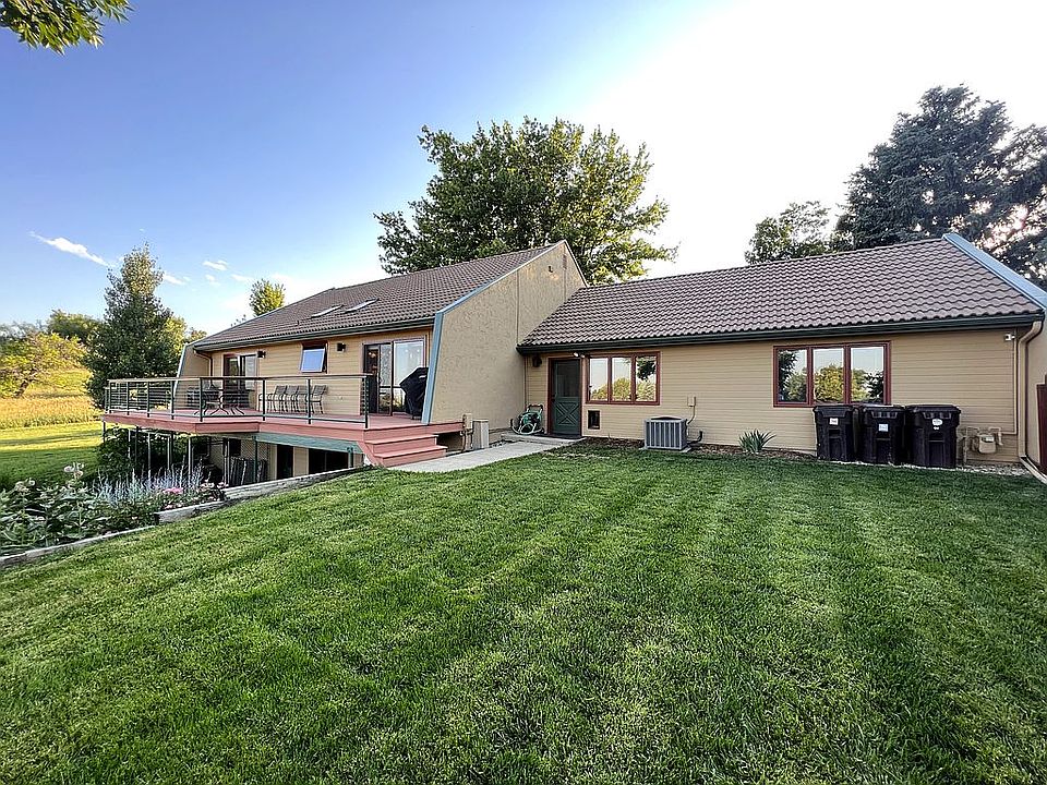 2nd image of 5560 Boulder Hills Dr