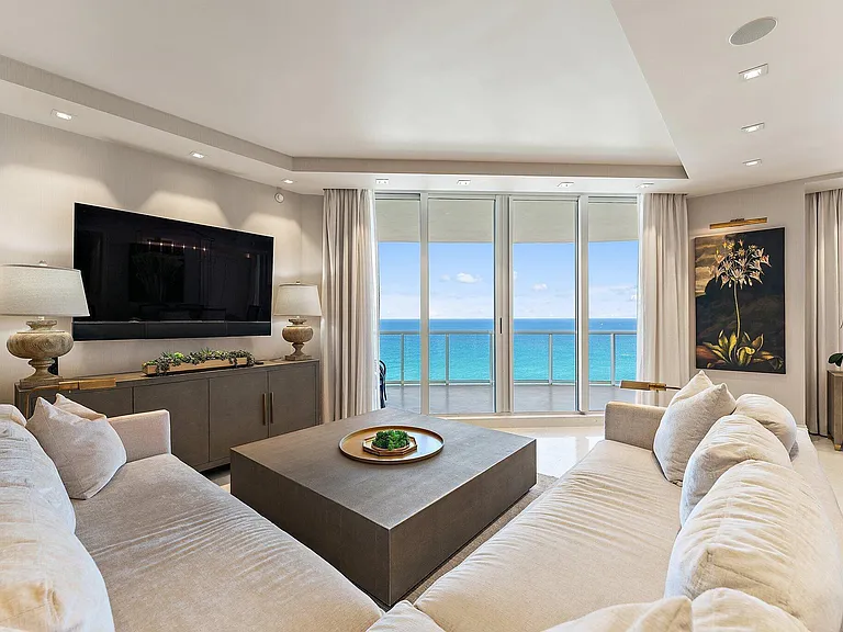 2700 N Ocean Dr #2304B — Photo 11