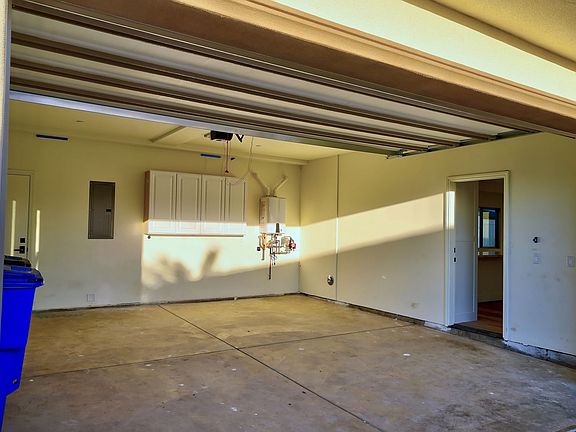 2nd image of 4167 W 182nd St #4167
