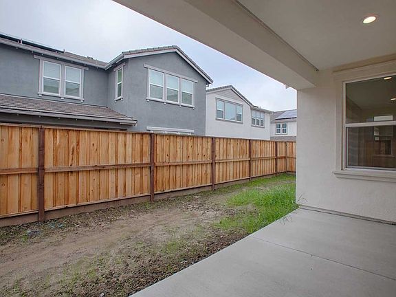 Homesite 49 - Backyard