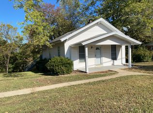1816 Bainbridge Rd, Jackson, MO 63755