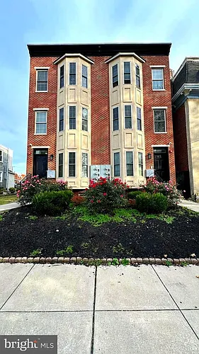 3535 N 16th St #2 Photo 1