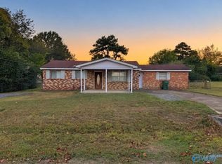 1903 Priscilla Ln NW, Huntsville, AL 35806