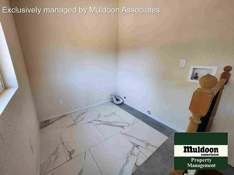 623 E Routt Ave — Photo 11