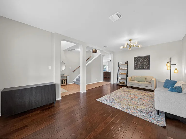 4847 Farber Dl — Photo 8
