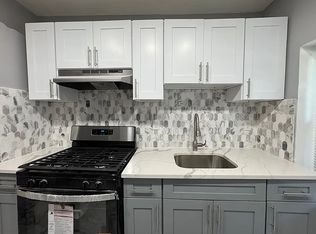 14241 Rowe St #D1, New Haven, CT 06513